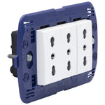 Toma triple 10/16A semi armado LivingLight - color blanco - SN4180X3E